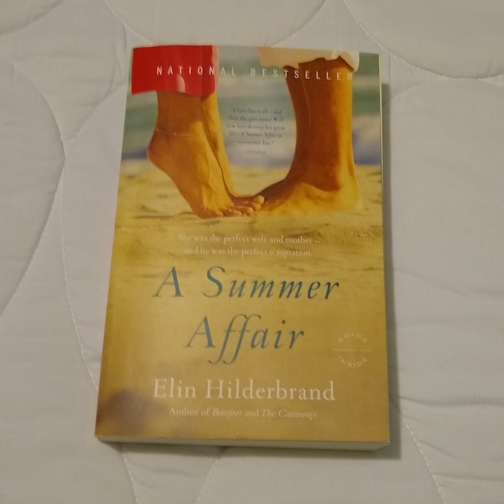 NEW Elin Hilderbrand "A Summer Affair" Paperback Fiction Novel Book